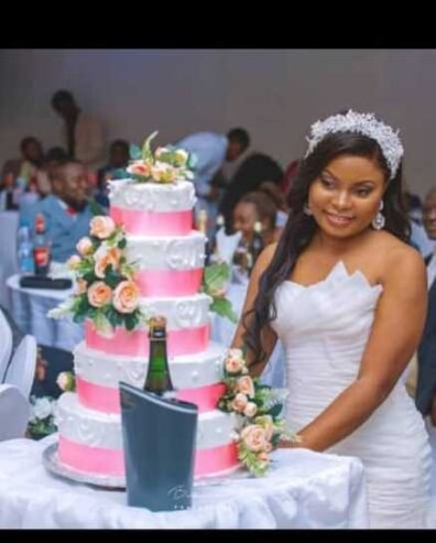 Vente des gâteaux mariage, anniversaire