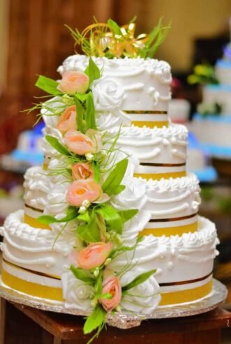 Vente des gâteaux mariage, anniversaire