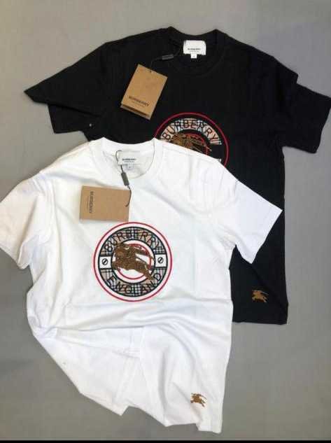 T-shirts turkey 🇹🇷livraison a domicile faite vos commande ici!! Numéro WhatsApp 👉+243996732043