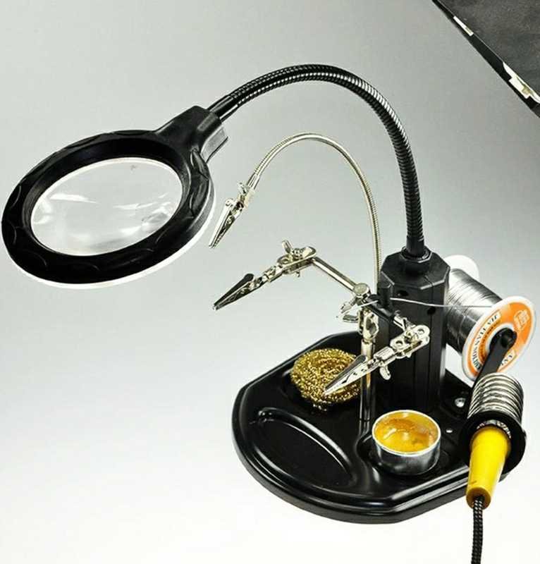 Lampe de soudage avec 16 LEDs et loupes