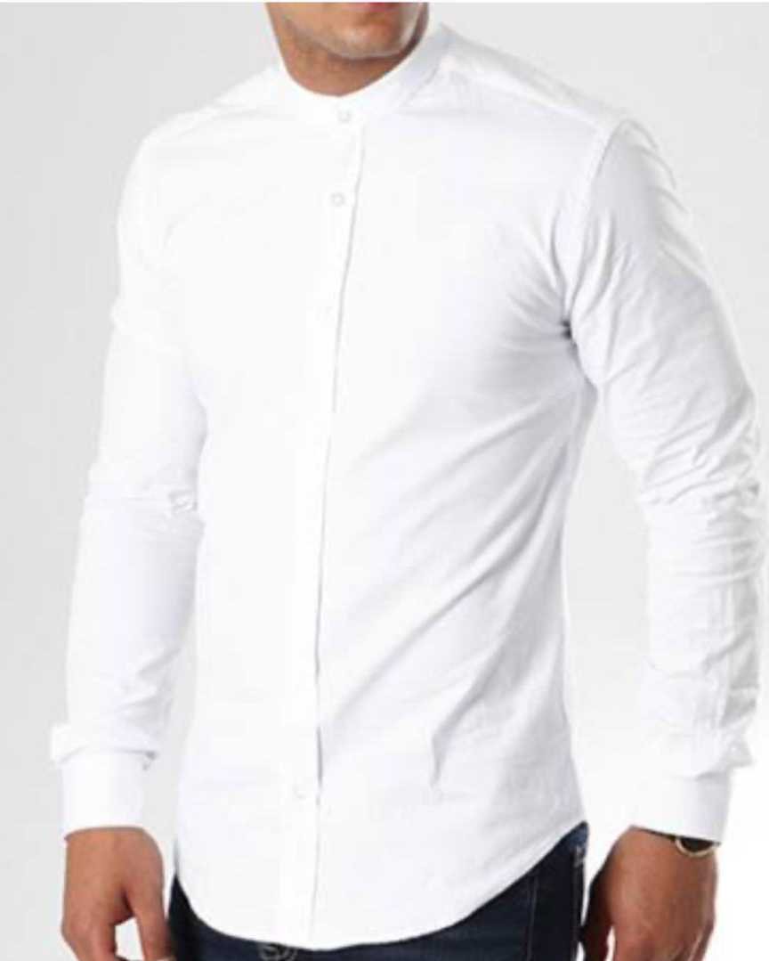 Chemise très chic pour homme en provenance de Turquie