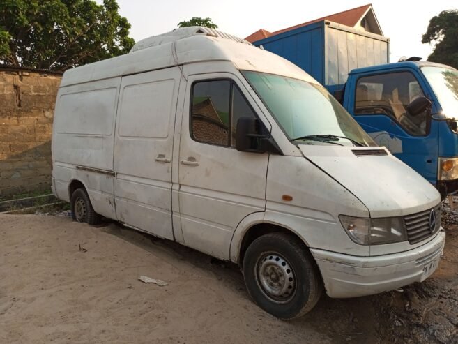 MERCEDES SPRINTER