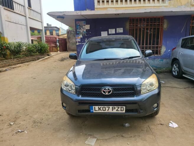 TOYOTA RAV4 2006