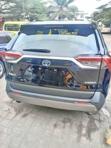 TOYOTA NEW RAV 4 HYBRIDE