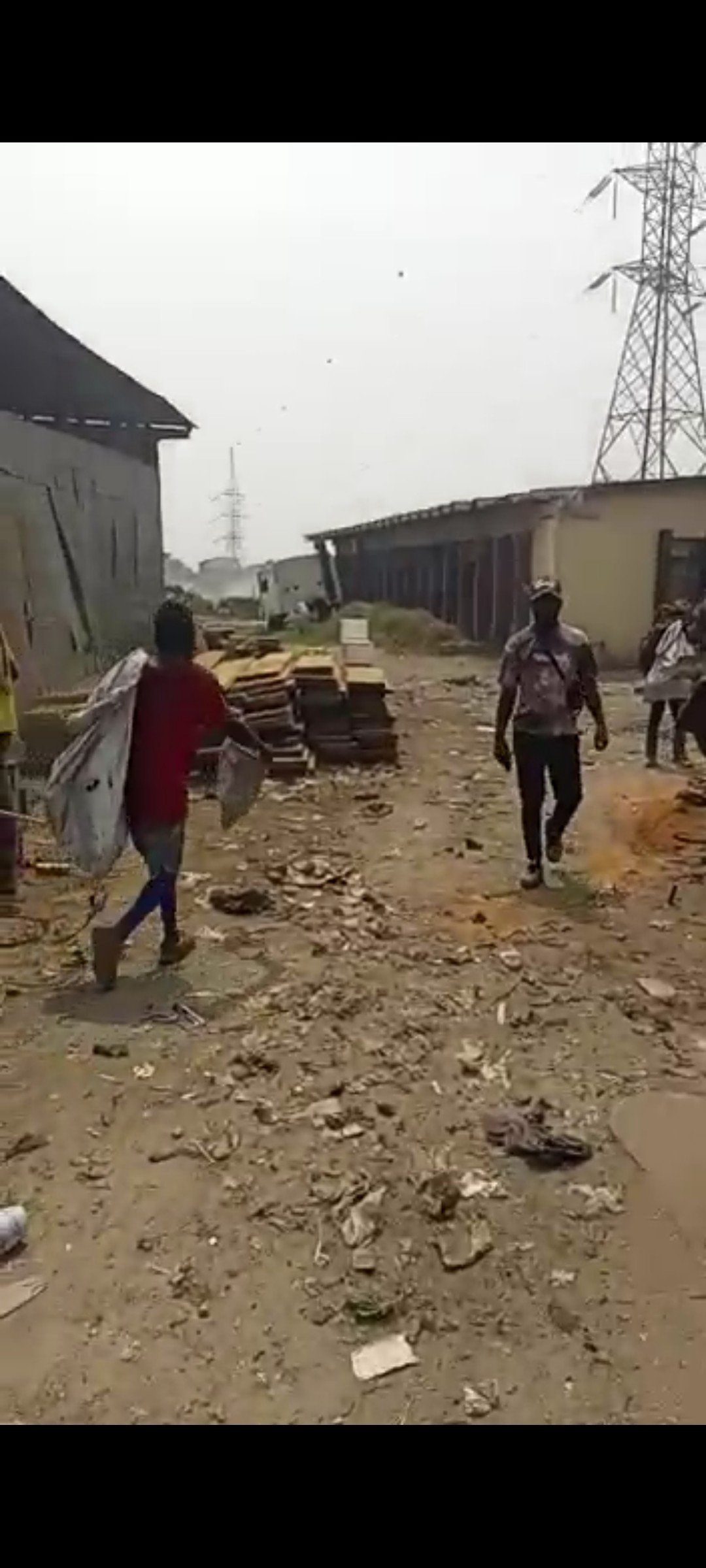 TERRAIN SUR BOULEVARD SENDWE