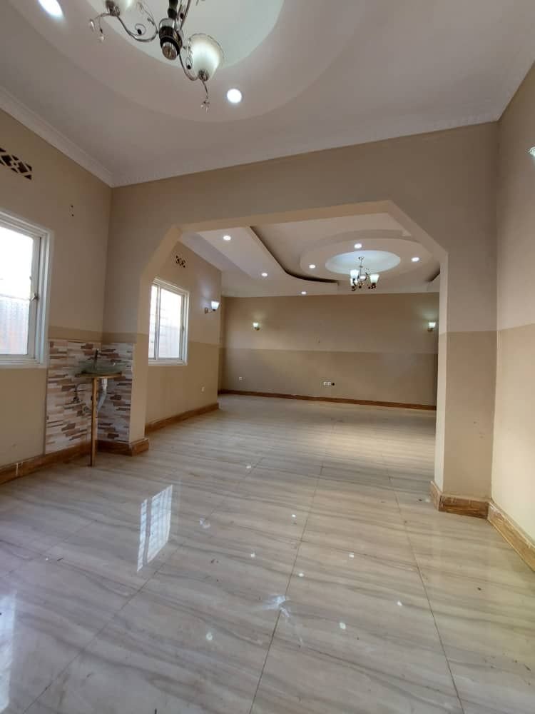 Jolie Appartement Mise En Location Au golf plateau1 Loyer 650$ et la garantie de 3+1mois Anticipatif