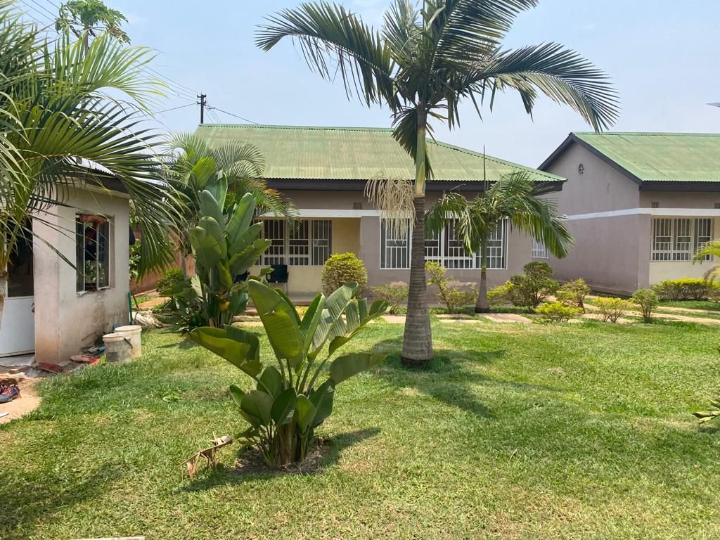 MAISON À LOUÉ AU CENTRE-VILLE DE LUBUMBASHI AU GOLF PLATEAU1