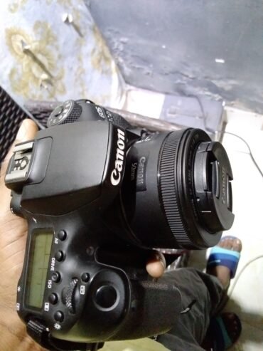 EOS CANON 90D 4K BOÎTIER NU