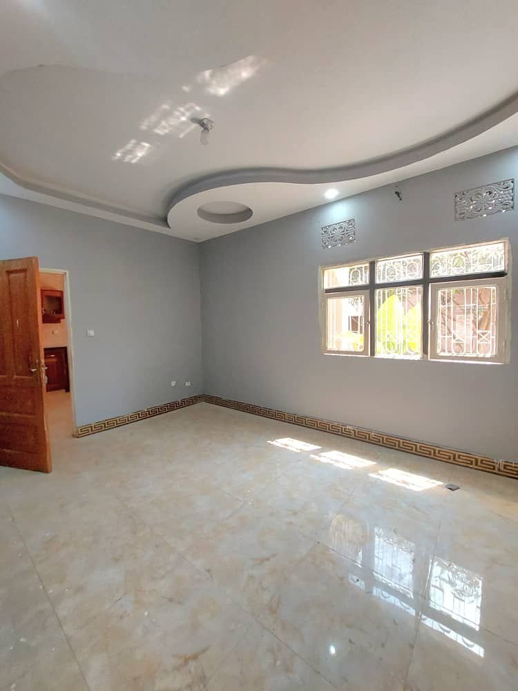 Jolie Appartement Mise En Location Au centre-ville de Lubumbashi Au golf Plateau1