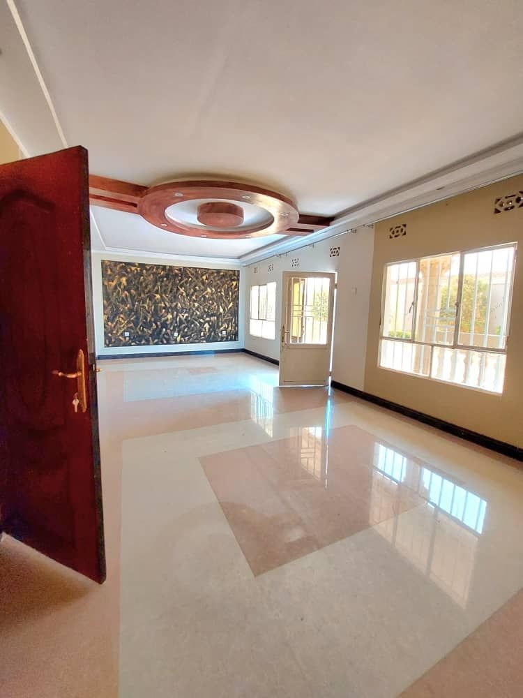 Jolie Appartement Mise En Location à Lubumbashi Au golf plateau2 après l’autoroute Loyer 425$ et la garantie de 3+1