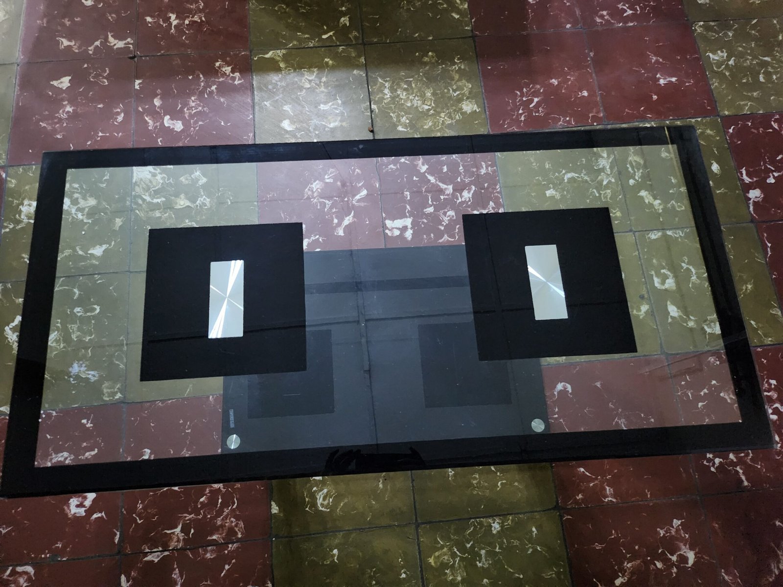 A vendre table salon