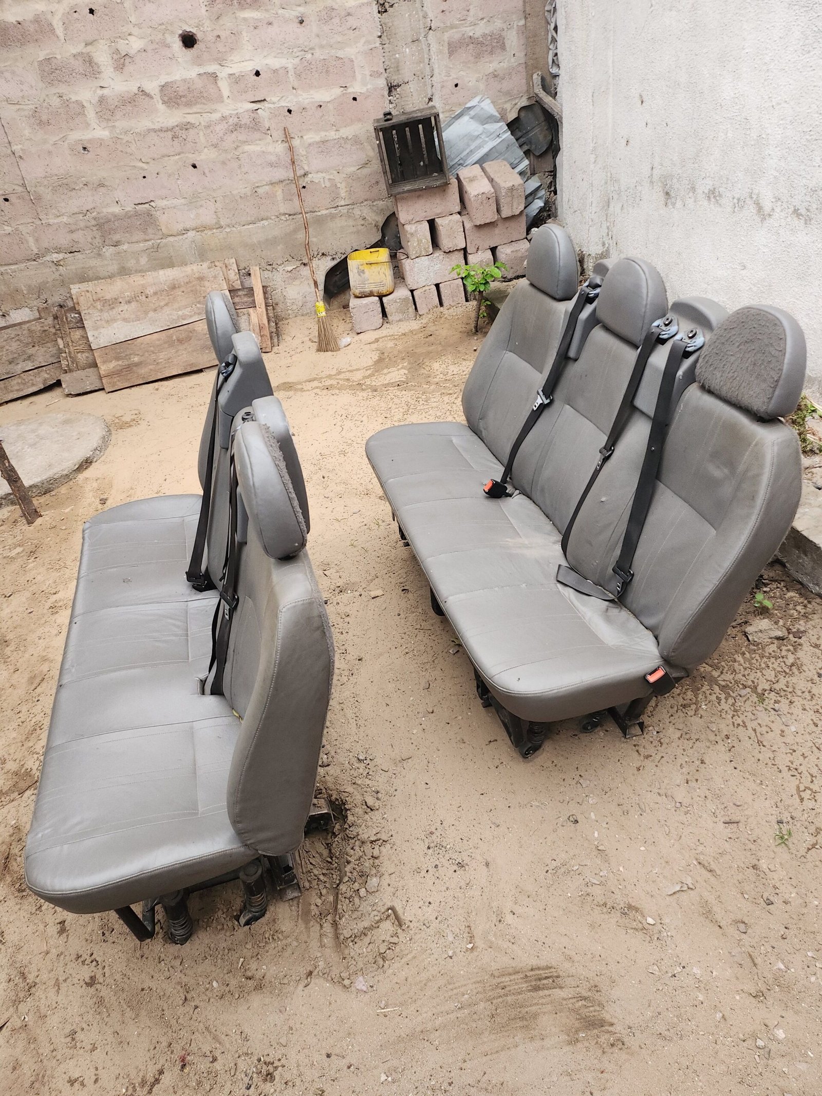 A vendre chaise auto bus ou pik-up