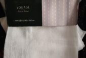 A vendre rideau voile prêt à pose