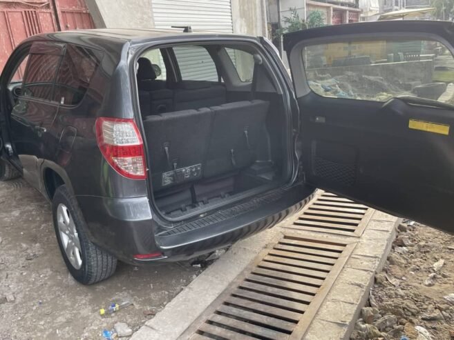 Toyota vanguard 3 baguette