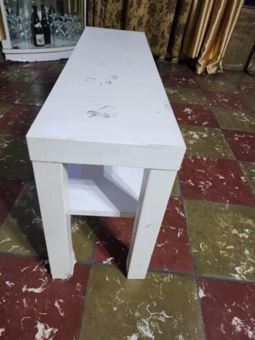 A vendre raison et table