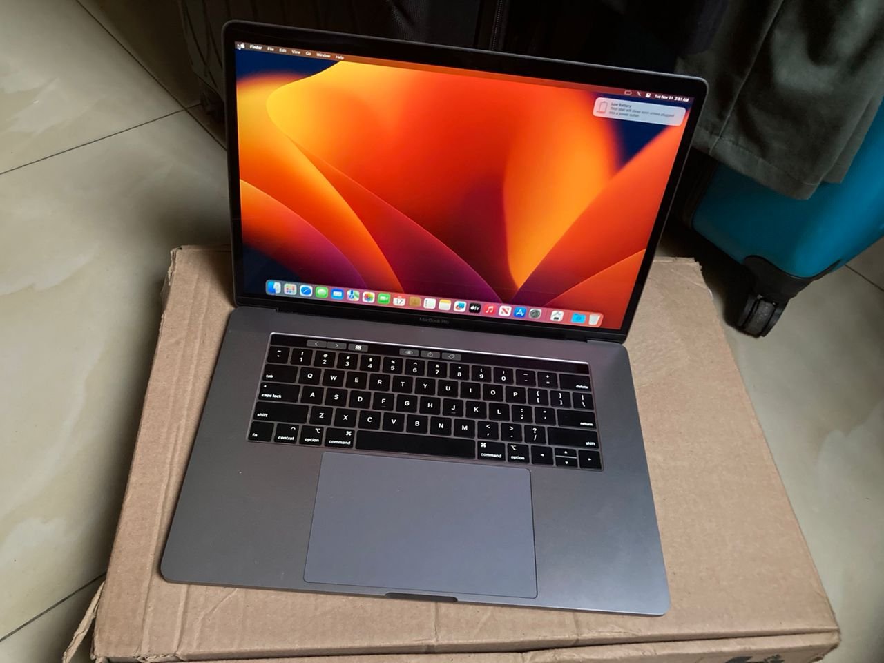 Je vends des MacBook Pro de I5 a Pro M2