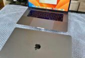 Je vends des MacBook Pro de I5 a Pro M2