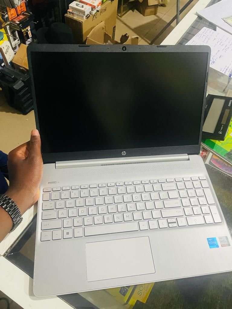 Ordinateur HP et lenovo